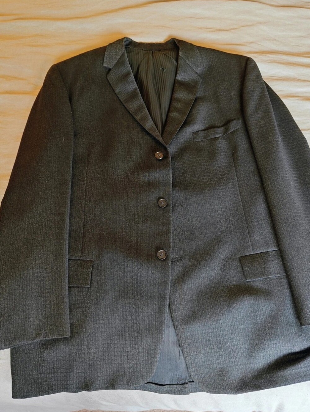 1950s Vintage Mens Suit 42 Fantastic Condition Dark Gray 2 Piece